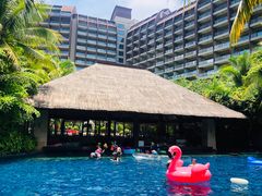 -三亚湾海居铂尔曼度假酒店