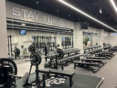 -TMG潮流健身(奥体莲荷里店)