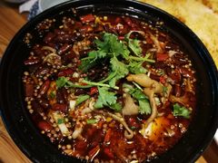 -自贡盐帮菜·玩辣餐厅(樱花园西街店)