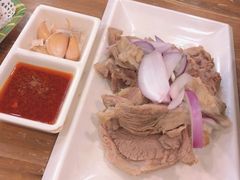 -清真·玛丽亚新疆菜主题餐厅(浙江中路店)