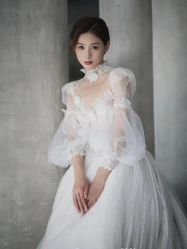 -不晚国际婚纱礼服