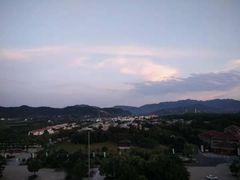 -金孔雀温泉旅游度假村