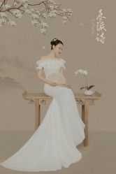 -乐派诗婚纱摄影