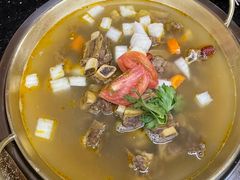 -顶顶汤火牛排火锅·经典铜锅涮肉