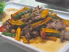 五彩梅花麓肉-小隐院子·庭院餐厅(大学城后湖店)