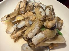 -魏铭鱼头捞饭(晋阳路店)