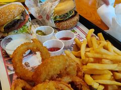 -The Habit Burger Grill 哈比特汉堡(复兴soho店)