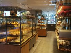 面包甜点陈列柜-面包新语(无锡M会员店)