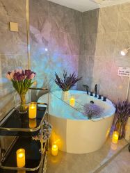 -MIDA蜜哒•科技逆龄美肤连锁