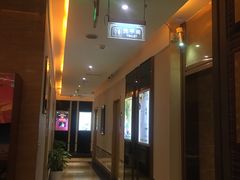 -金色印象·4K影院式足体养生(杨家坪西郊店)