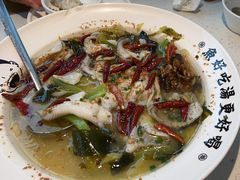 -江渔儿酸菜鱼(奥园广场金发购物中心店)