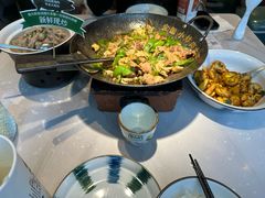 -费大厨辣椒炒肉(黄兴中心广场店)