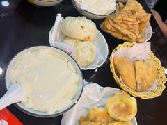 -方中山胡辣汤(顺河路店)