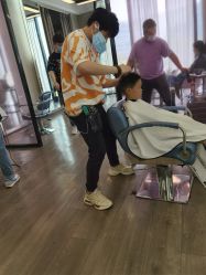 -ON STAR SALON