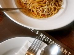 意大利肉酱面-Chom Cafe and Restaurant