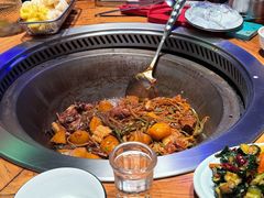 -山里屯铁锅炖·东北菜(康桥店)