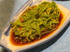 -香巴拉云南餐厅(华莱坞店)