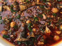 大蒜仔鲢-胖大姐黄辣丁鱼庄(新津店)