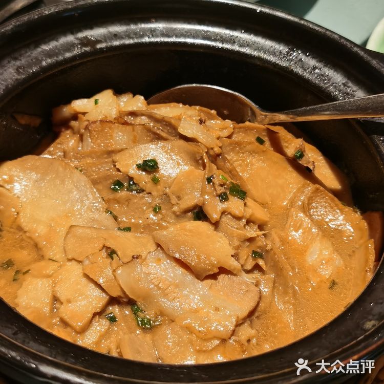 第一次来总体感觉可以！菜品摆盘还算精致，辣酒浸花螺感