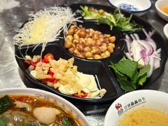 -官塘鱻鱻鱼生·潮汕生腌·砂锅粥(西马路总店)