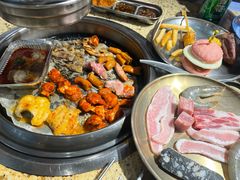 -姜胖胖韩式自助烤肉(光明万达店)