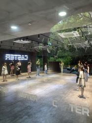 -CASTER跳舞俱乐部