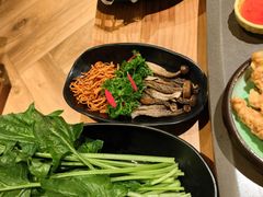 -捞王锅物料理(上海世茂广场店)