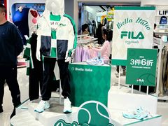 -百年港湾奥特莱斯(香炉礁店)