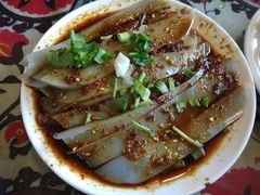 鸡豆凉粉-勺子米线·云南传统小吃市集(四方街店)