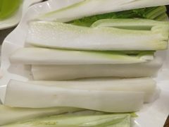 -肖肖酸萝卜鱼火锅(总店)