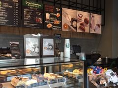 面包甜点陈列柜-星巴克(苏州石路百脑汇店)