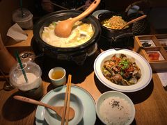 -九锅一堂酸菜鱼(新南凯德直营店)
