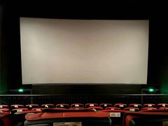 -CGV星星影城(颐堤港ScreenX店)