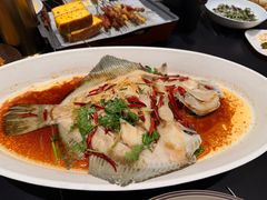 -金太阳海鲜烧烤·本地人餐厅(星海公园店)