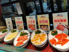 -遇上西雅图多融合海鲜自助餐厅(中房金谊广场店)