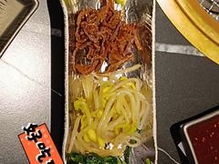 -山川小町·极番烧肉(新地假日广场店)