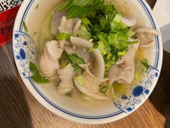 -肖四女乐山跷脚牛肉(世博源店)
