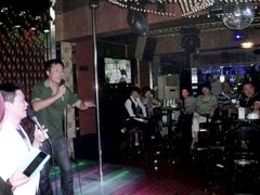 -长沙猫歌音乐餐厅(湖南女子大学店)