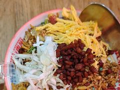 -怪噜范·老贵阳街头名小吃(鸿通城店)