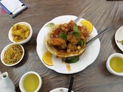 雀巢筑顶-莲华素食府