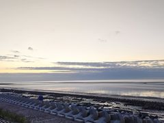 -南汇新城海滩