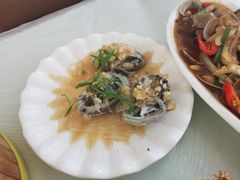 -覃记海鲜美食餐厅