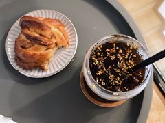 -red donkey coffee