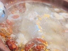 -东记炭炉·海鲜鸡煲(龙华店)