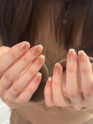 -济南花里美甲美睫