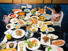 -淡尾·海鲜自助概念餐厅(虹桥南丰城店)