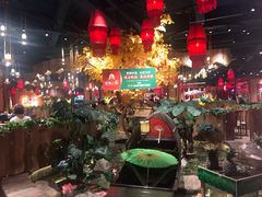 大堂-老滇山寨•云南特色菜•地方菜•民族风情歌舞表演(金碧店)