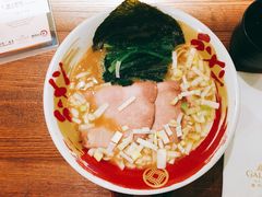 限定王-香葱王-豚王拉面(澳门银河店)