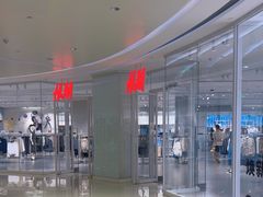 -H&M(华润万象城店)