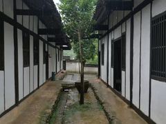 -周立波故居